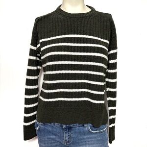 Abercrombie green stripped sweater